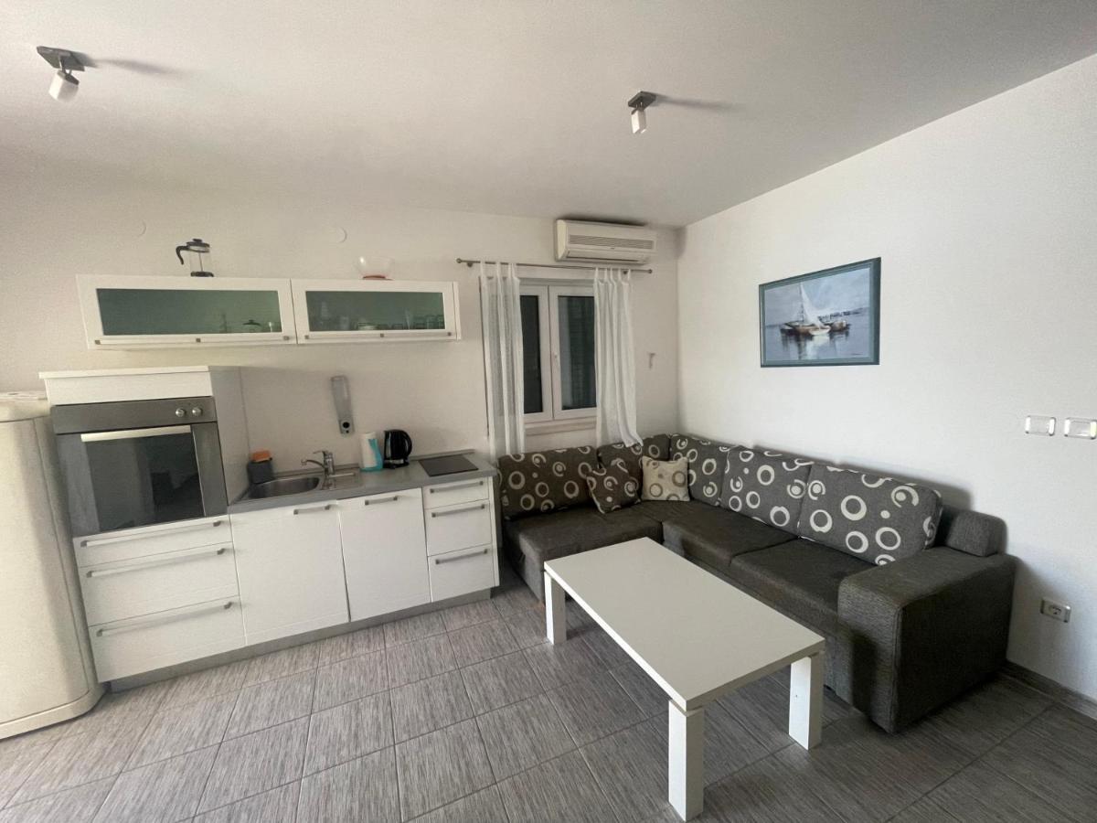 Apartments Andrea Stara Novalja Ngoại thất bức ảnh