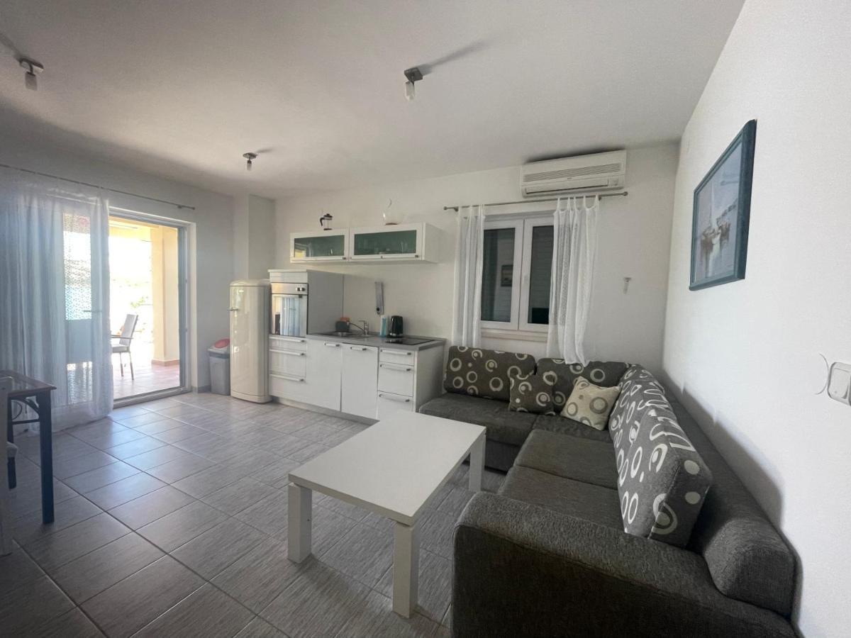 Apartments Andrea Stara Novalja Ngoại thất bức ảnh
